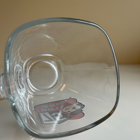Vintage Clear Mugs - Picture 3 of 6